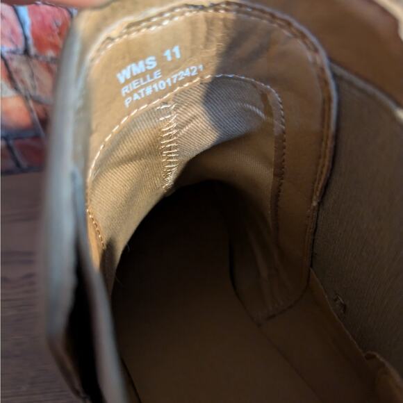 Dolce Vita Slip On Rancher Ankle Chelsea Boot Size 11 - Picture 3 of 7